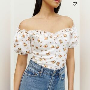 Reformation off-the-shoulder floral crop top size 8